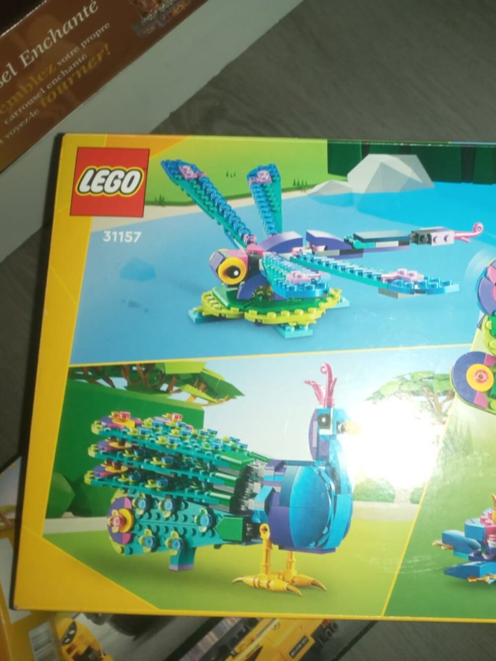 LEGO Creator 3-in-1 Set (31157 Exotic Peacock) Brand: LEGO Set Number: 31157